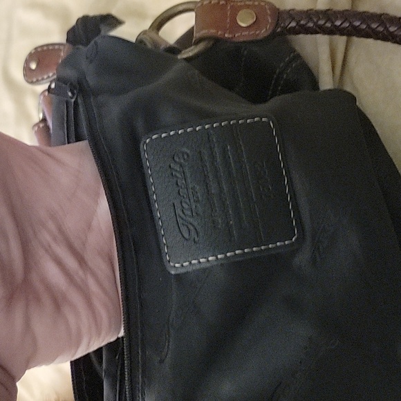 Authentic Fossil 100% Genuine Leather Duffle Handbag with Braided Straps - Picture 7 of 11